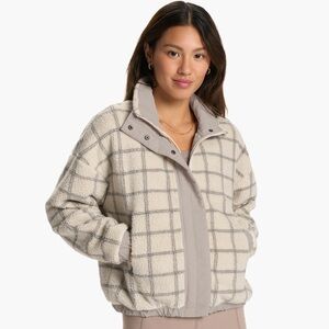 NWT Vuori Plaid Cozy Sherpa Jacket Suede Windowpane
